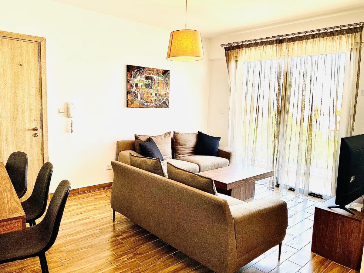 לרנקה Bali Suites 404 מראה חיצוני תמונה
